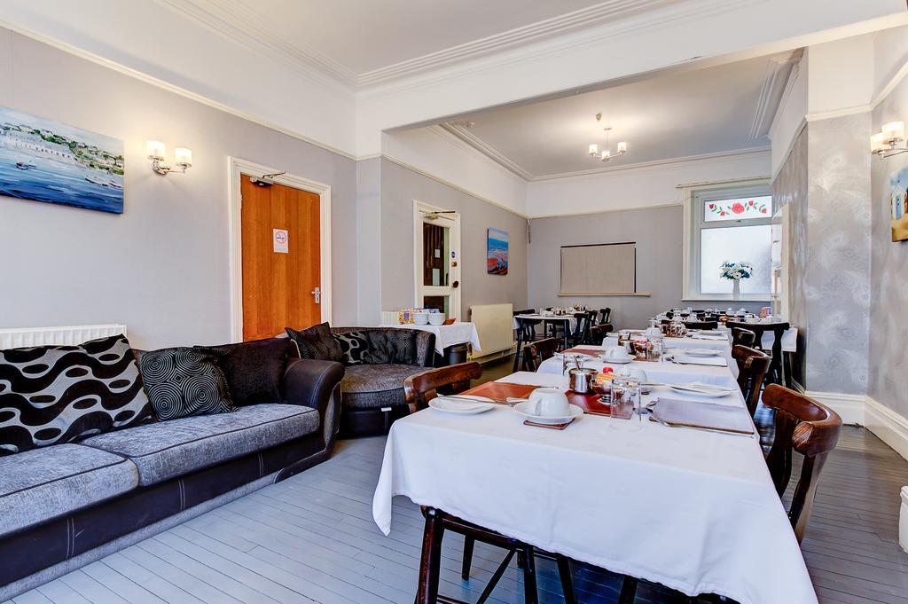 Rayners Hotel Blackpool Buitenkant foto