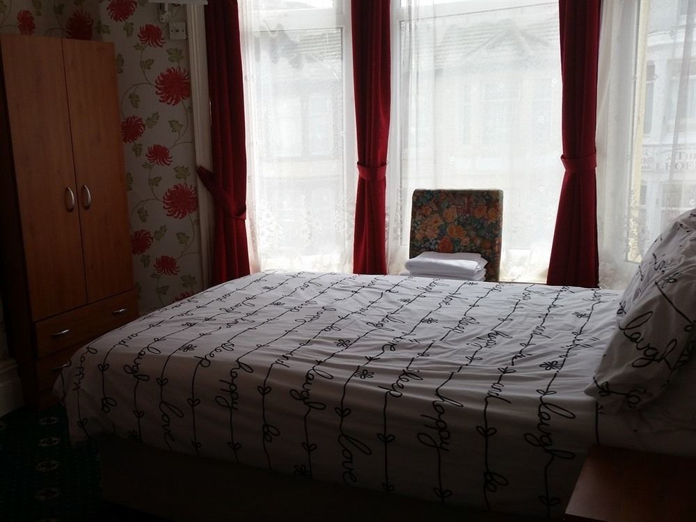 Rayners Hotel Blackpool Buitenkant foto